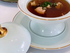 牛尾清汤佐黑松露饺子-蝶舍·MAISON PAPILLON
