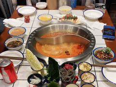 -强盅盅重庆市井火锅店(中央大街店)