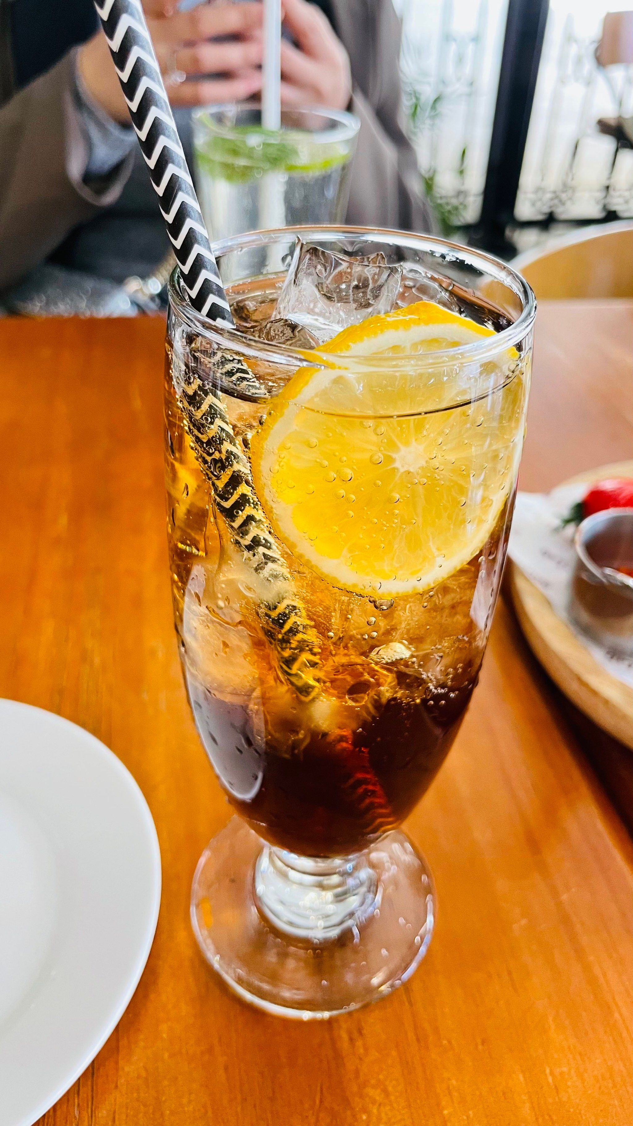 毒药～可乐鸡尾酒