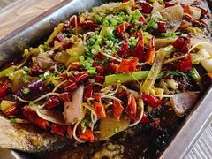 -金渝海鲜烧烤万州烤鱼店