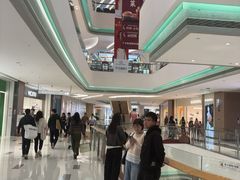 -中航城君尚购物中心