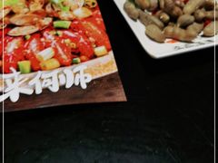 -何师烧烤·香辣蟹·川菜·30年老品牌(太古里旗舰店)