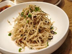 香葱拌笋衣-小大董·烤鸭(王府井apm店)