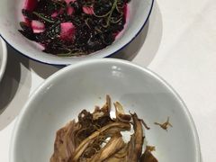 -黔蘑菇四季餐厅(观山湖店)