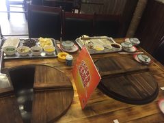 -70後铁锅炖(坡博总店)