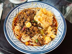 -八一路好吃街(雨田商务大厦店)