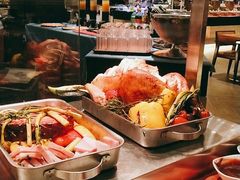 -亚龙湾希尔顿自助餐厅·海鲜·烧烤·沙滩BBQ·现场乐队