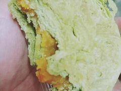 -爱达乐面包生日蛋糕(红光西华店)