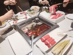 鸳鸯锅-海底捞火锅(高科广场店)