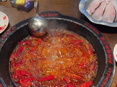 -牛市坎火锅(建设路店)