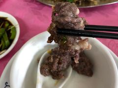 -五洞培记山庄·鲜牛肉火锅