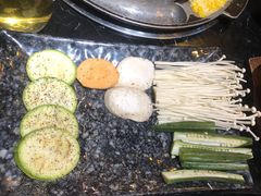 -鹤江桥·红油牛肉粉(SKP店)