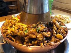 单层蛙锅-老佛爷炭火蛙锅直营(清滨路总店)