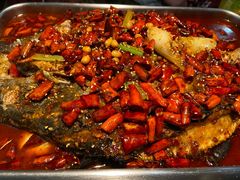 -鸣记脆皮烤鱼(岐山路店)