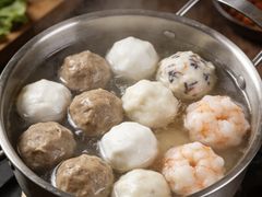 -龍歌自助小火锅(芝罘万达店)