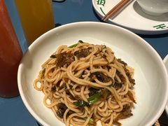 -一坐一忘云南菜(嘉里中心店)