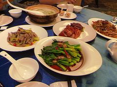 -西安绿地假日酒店·丽宝轩中餐厅