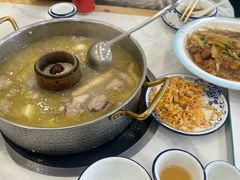 -朴小妹人参鸡汤火锅(长白山万达店)