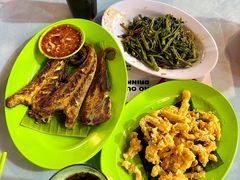 -明记烧鱼美味店