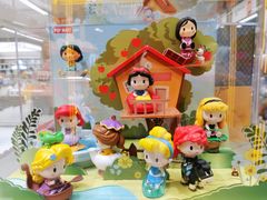 -泡泡玛特POPMART(蓝色港湾店)