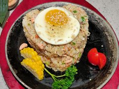三文鱼蟹籽炒饭-妥妥烤肉料理(昙华林店)