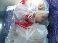 -白玉兰食品甜凤店(合生汇店)