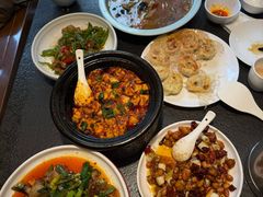 -万重锦·人文川菜馆(骡马市店)