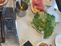 -爱客得牛排海鲜烤肉·火锅自助(春熙路黑金好店)