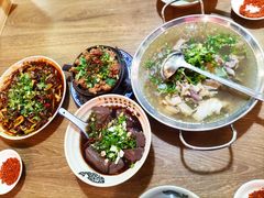 -杨三孃跷脚牛肉(美洲花园店)