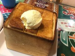 -楼兰古丽新疆菜(钟楼景观店)