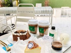-ADO KAFE(大学城店)