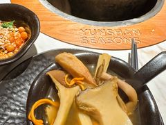 -芸山季·云南山珍菌火锅(南翔印象城MEGA店)