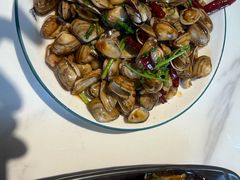 -嗨辣小聚·盘锦河蟹·海鲜烧烤龙虾(盘锦十年好店)