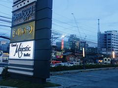 -Isla Sugbu Seafood City