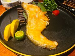 -肉魁屋·烧肉·烧鸟·酒场(高新店)