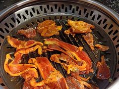 -釜御山海鲜烤肉火锅自助(新城市中心店)