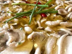 菌类小锅-芭夯兔·无骨兔汤锅(华阳店)