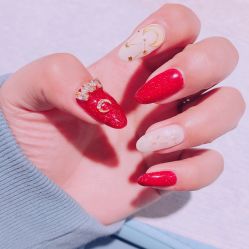 -阿噶西美甲美睫