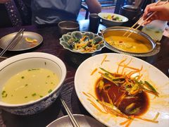 -古都历食南京菜·烤鸭·鸭血粉丝·汤包(南京博物院店)