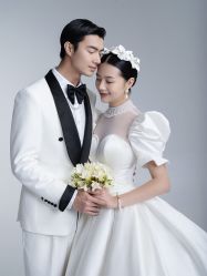 点击看大图 -第一夫人婚纱摄影(南京店)