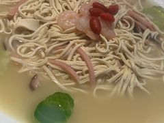 -桂满陇·蟹黄小笼汤包(中山公园店)