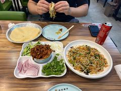 -合合春饼·酱骨·东北菜(潘家园店)
