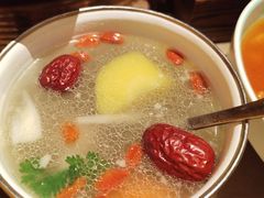-耶里夏丽·新疆菜·28年喀什老馆(田林东路店)