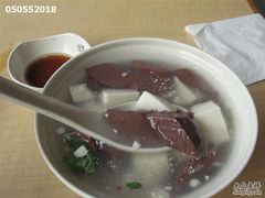 鸭血豆腐-咬不得高祖生煎·简餐(高银街店)