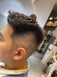 -G.O.T salon