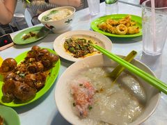 -明记烧鱼美味店