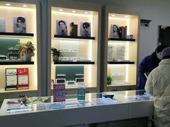 -康利眼镜·蔡司战略合作店(龙泉书房店)