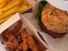 -必胜客(航洋国际店)