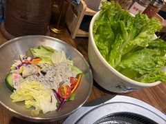 -明洞阿姨·韩式酱蟹烤肉·创意料理(三元桥店)