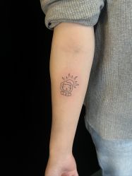 -越域刺青